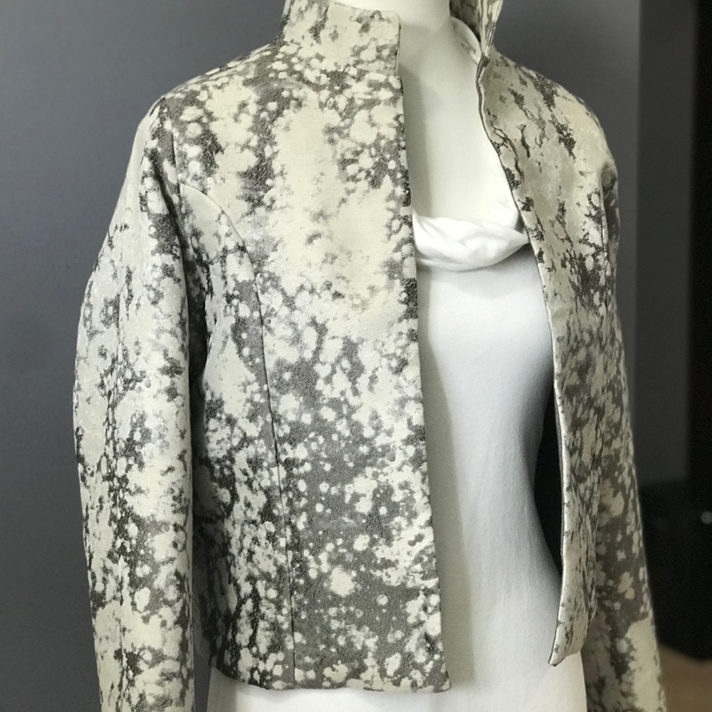Custom made cropped jacket